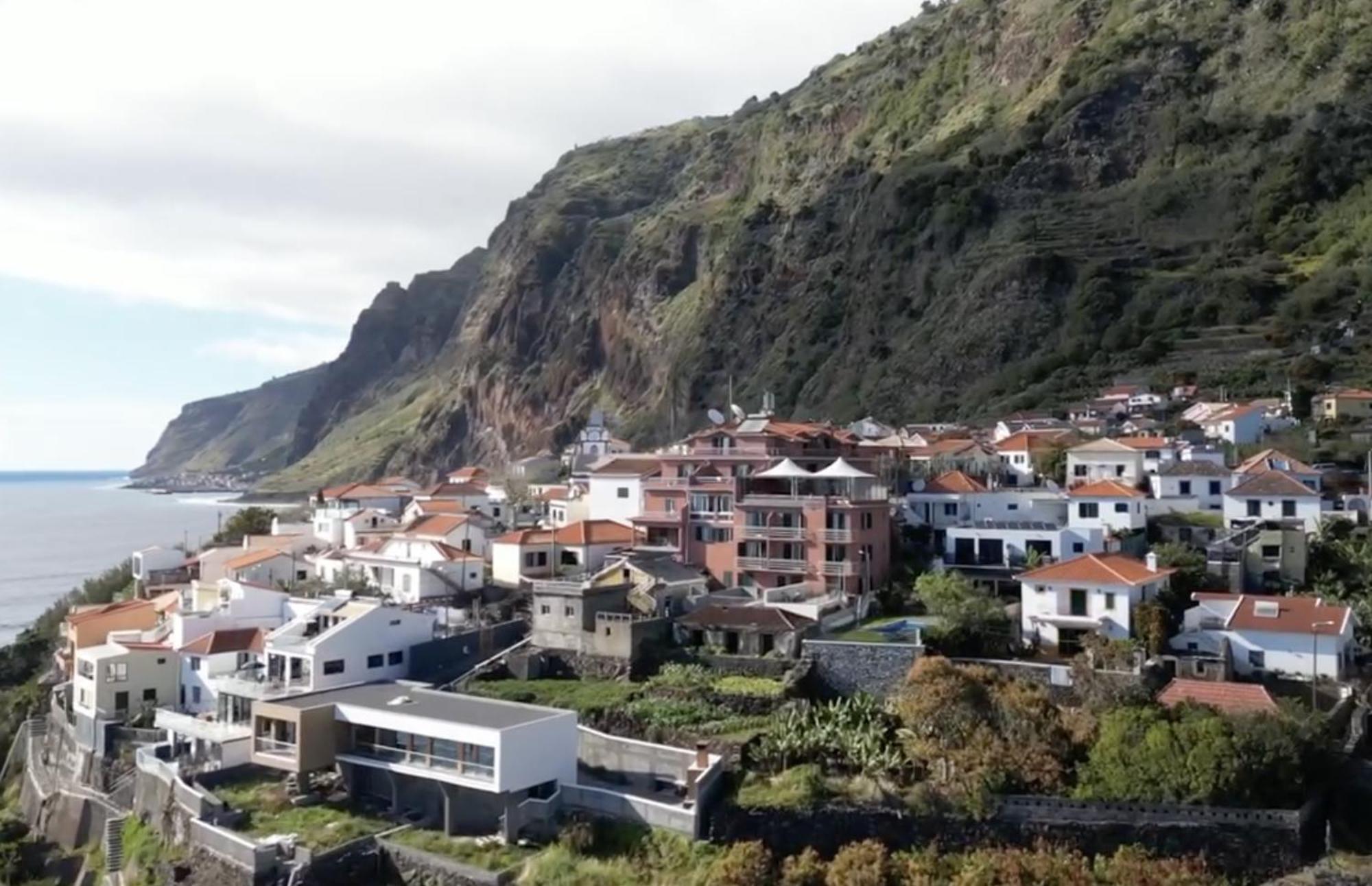Boutique Hotel Jardim Do Mar Exterior photo